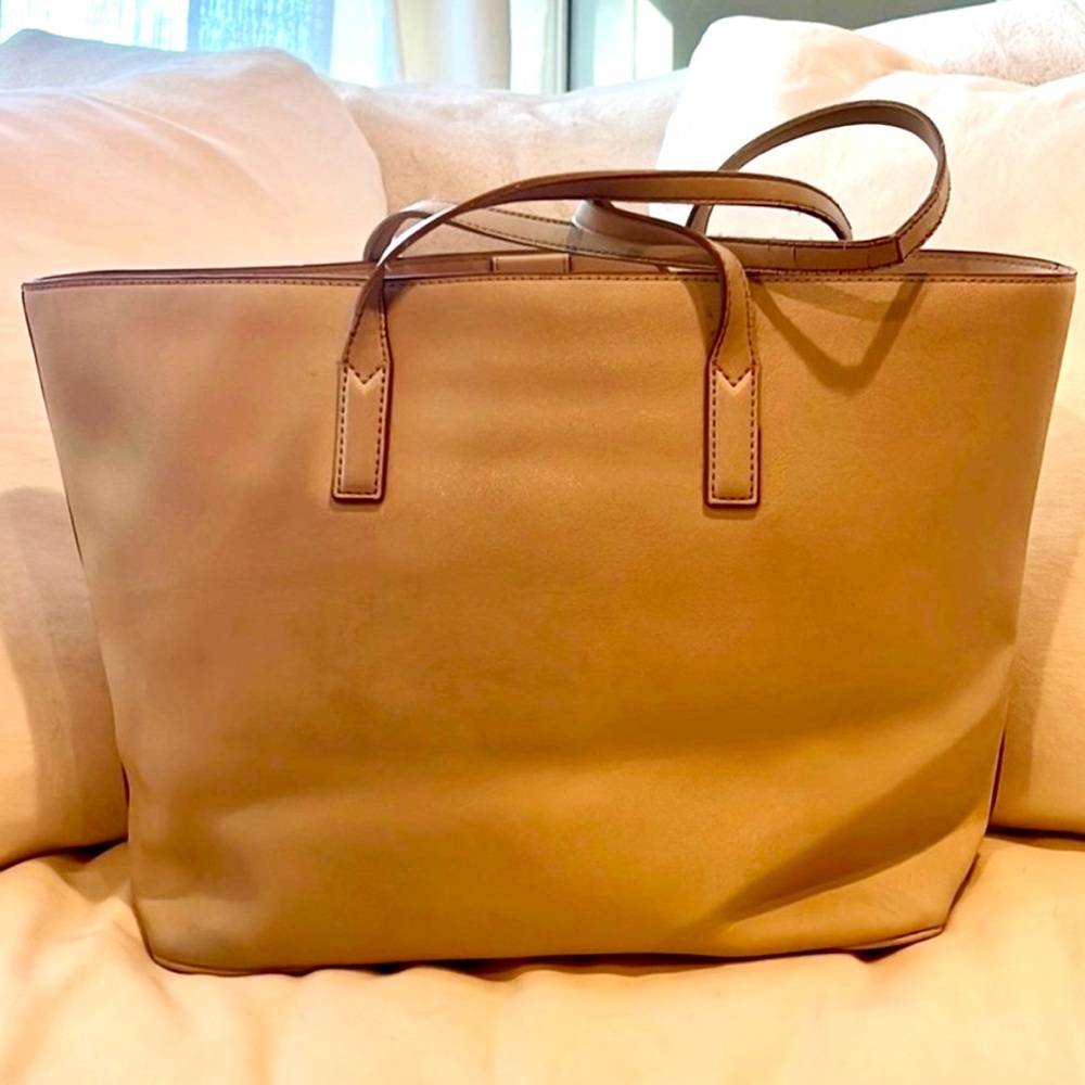 Marc Jacobs Sidekick Tan Luggage Tag 2019SS Plain Gold Leather Logo Purse Tote - Picture 5 of 14